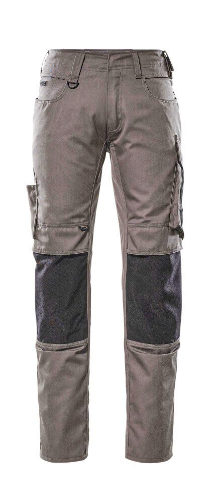 Hose mit Knietaschen