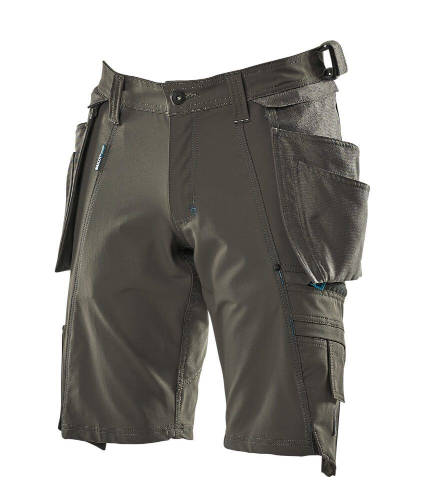 Advanced Shorts mit Hängetaschen