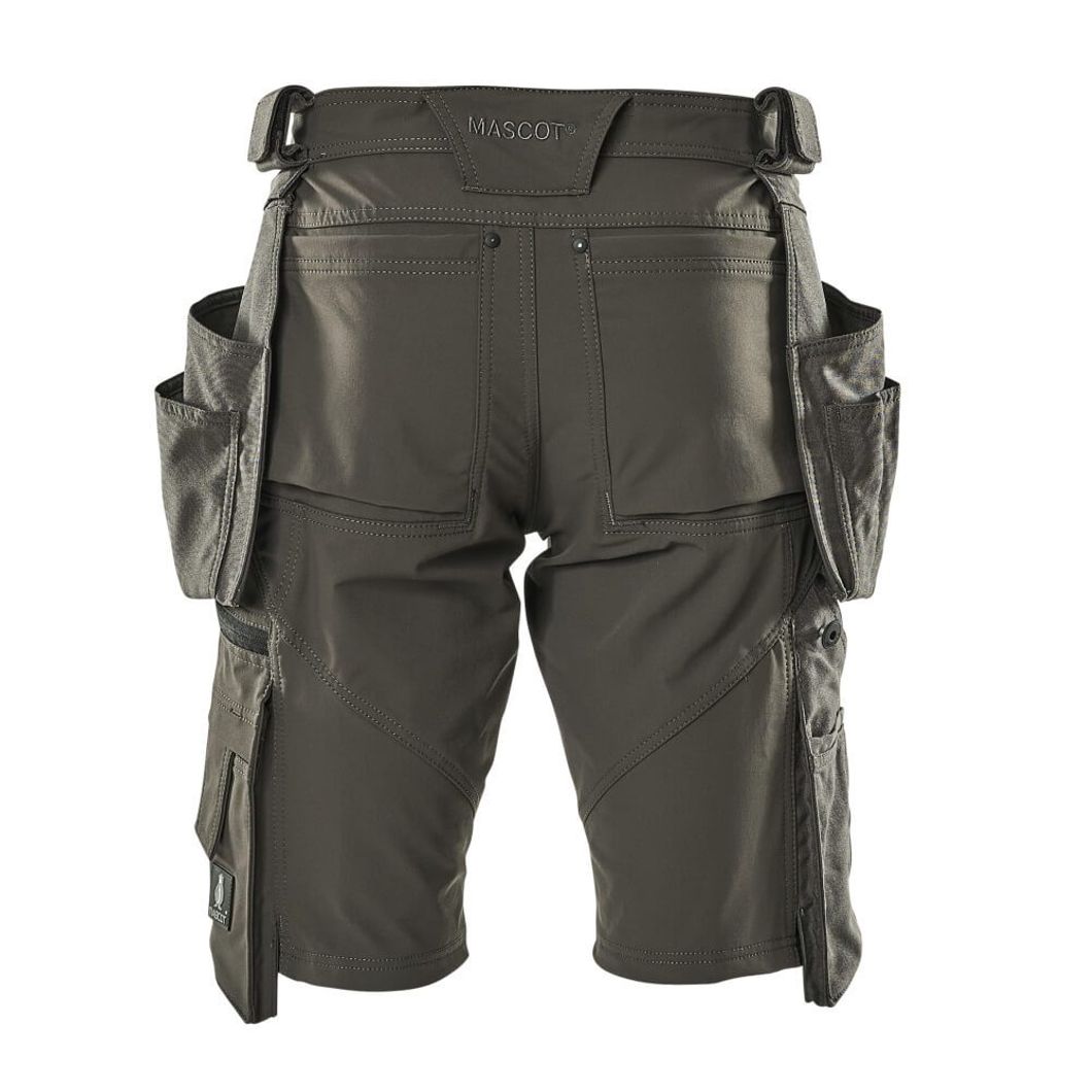 Advanced Shorts mit Hängetaschen