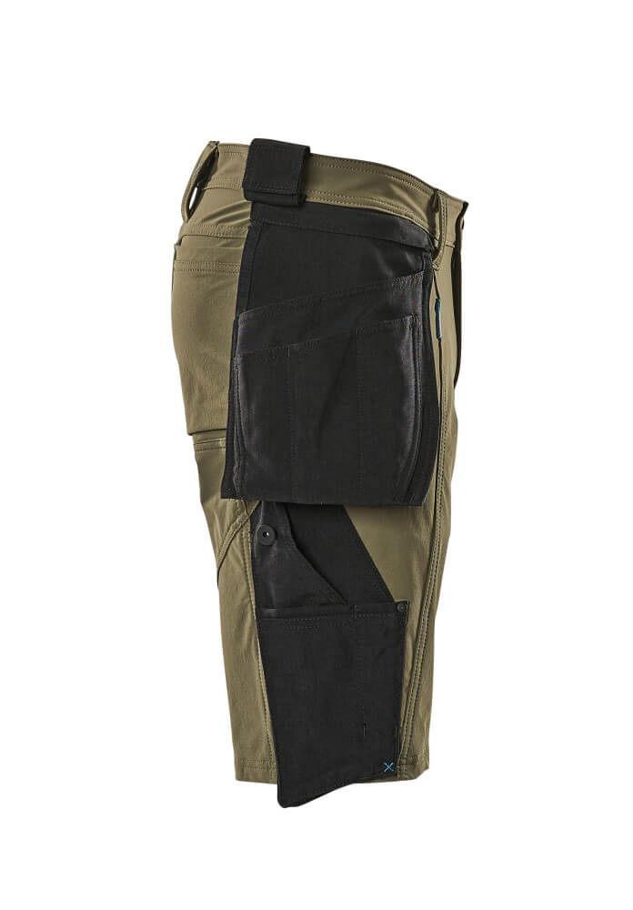 Advanced Shorts mit Hängetaschen