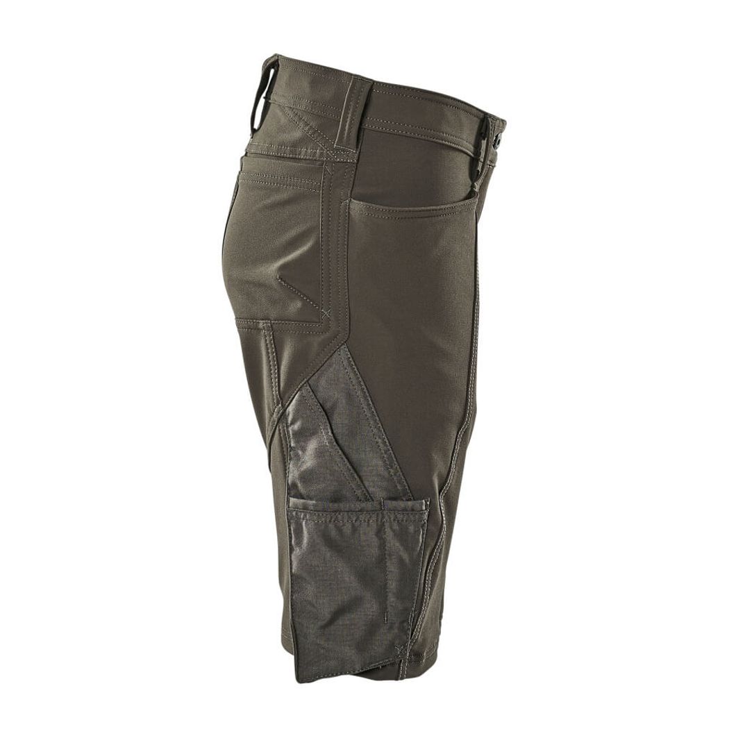 ACCELERATE Shorts Damen