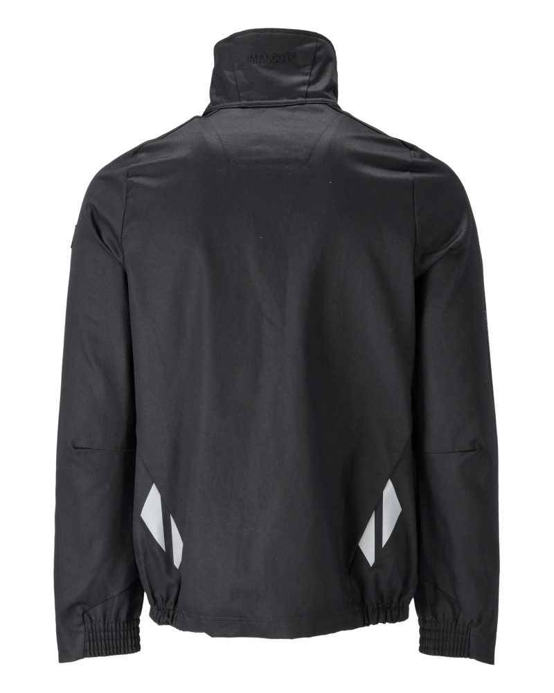 Accelerate Jacke