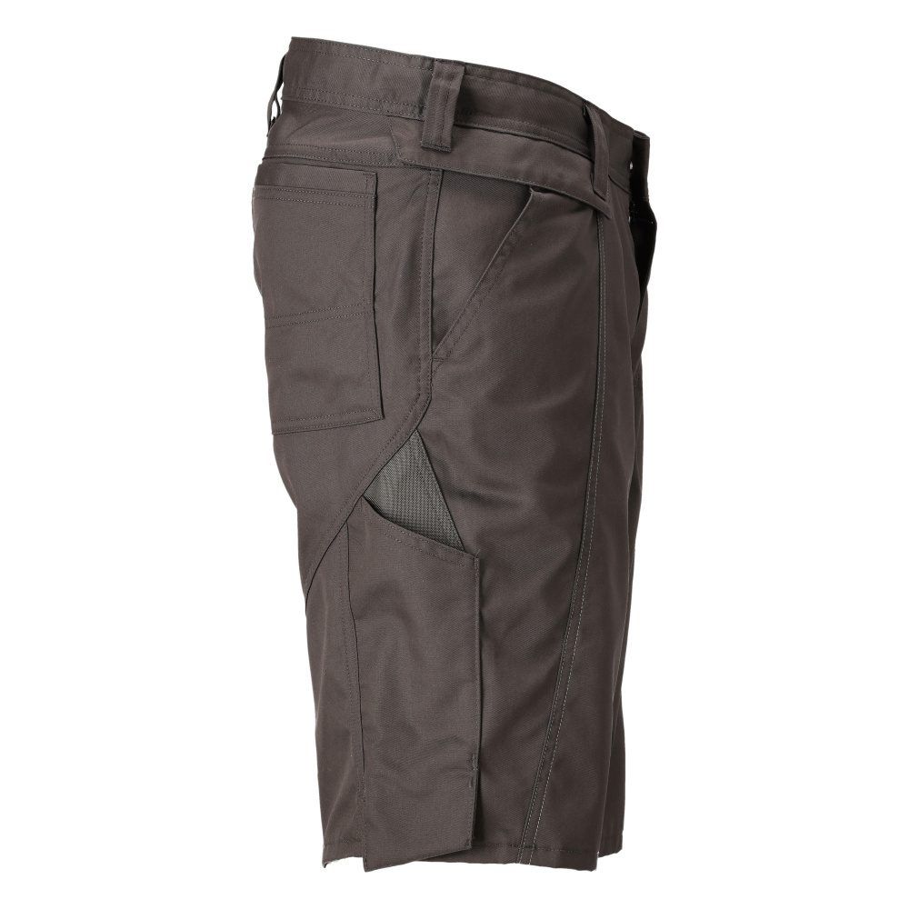 Accelerate Shorts