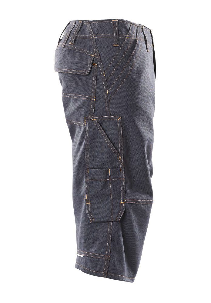 Young Borba Shorts, lang