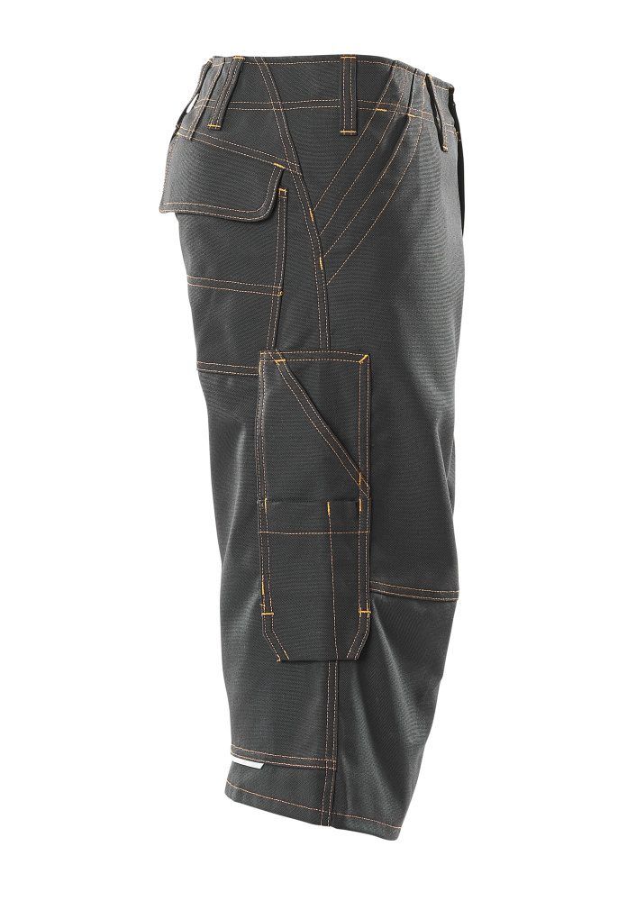 Young Borba Shorts, lang