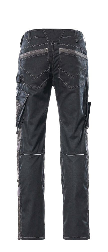 Hose mit Knietaschen