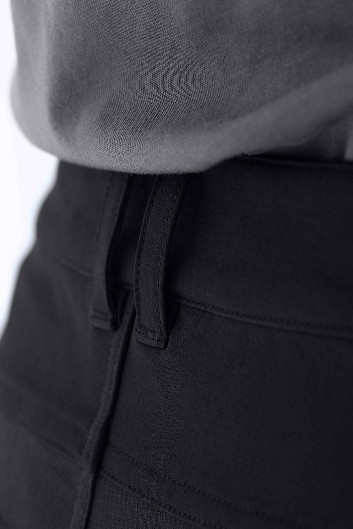 Unique Bundhose
