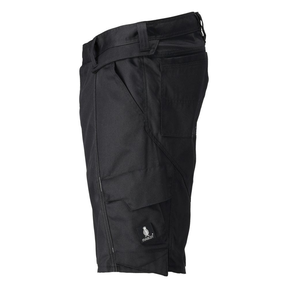 Accelerate Shorts