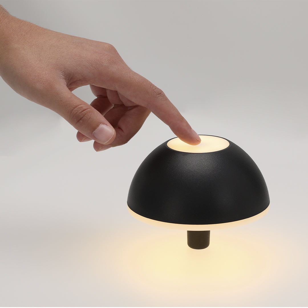 LED-Lampe mit Adapter für Flasche