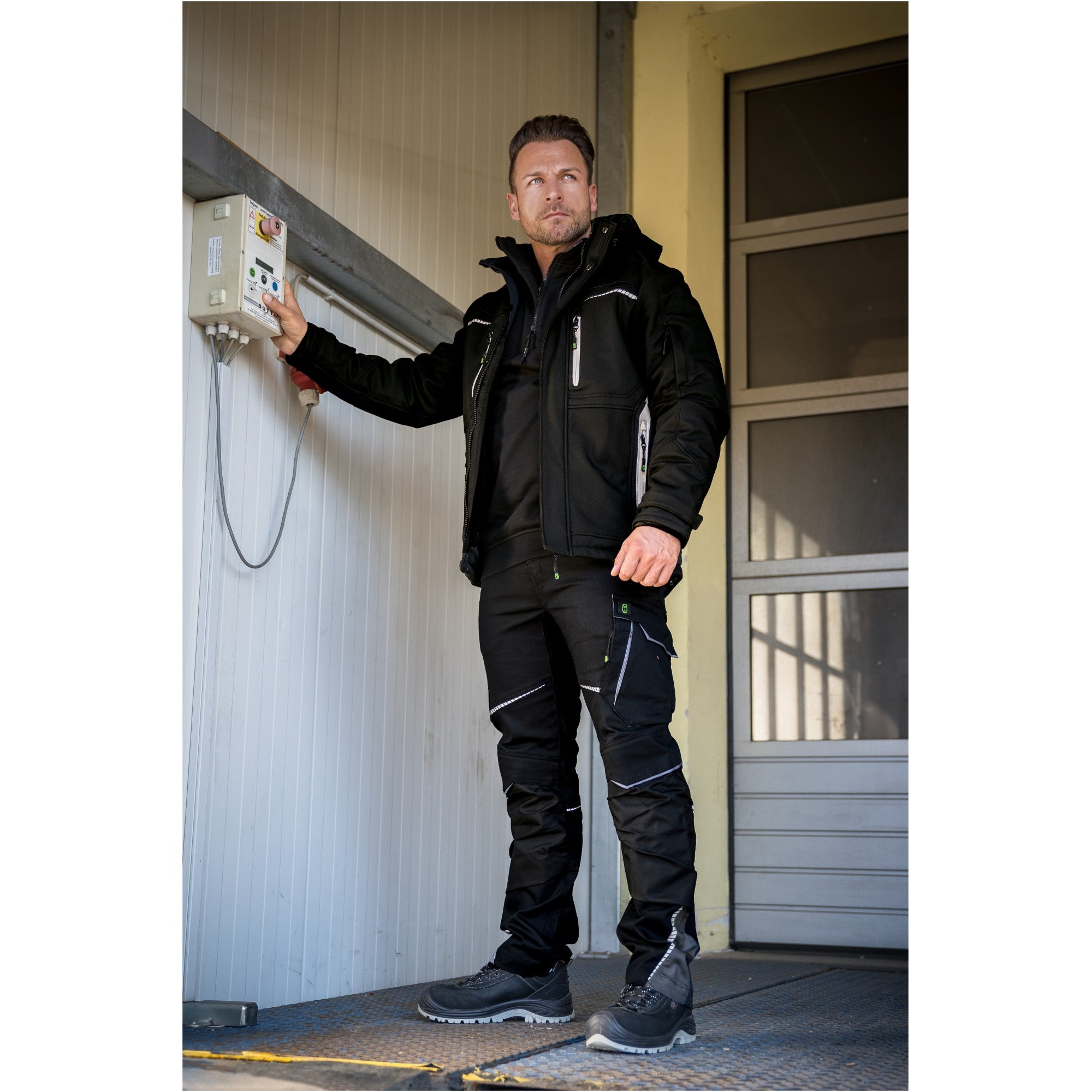 Zip-Sweater Flex Line - Schwarz